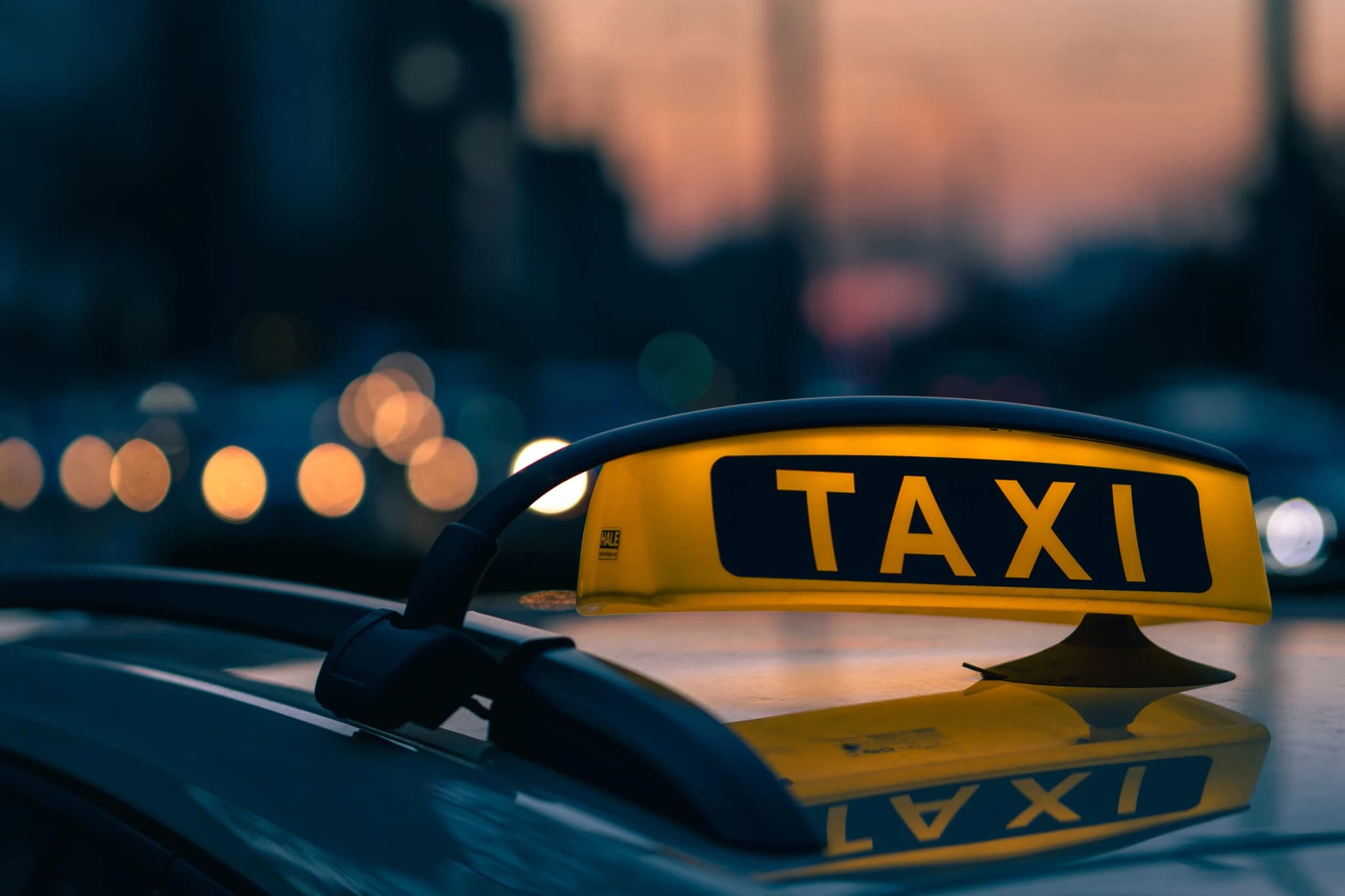 TAXI ARNU FAQ - Taxi Service in Gelsenkirchen - Professional Taxiunternehmen Service in der Nähe - Flughafentransfer und Krankenfahrten TAXI ARNU FAQ - Taxi Service in Gelsenkirchen - Professional Taxiunternehmen Service in der Nähe - Flughafentransfer und Krankenfahrten